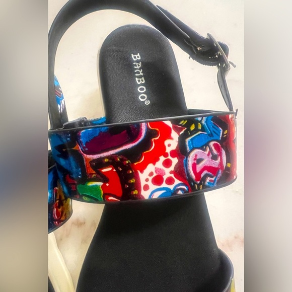 Bamboo Effie Women's Size 9 Multicolor Abstract Open-Toed Platform Sandals 👀 - Picture 6 of 6